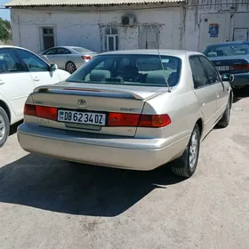 Toyota Camry 1999