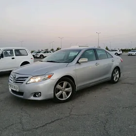 Toyota Camry 2011