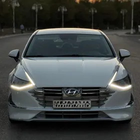 Hyundai Sonata 2021