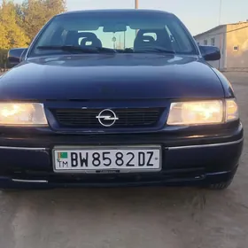 Opel Vectra 1992