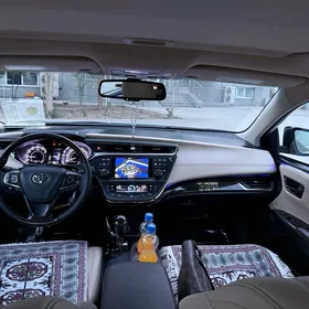 Toyota Avalon 2013
