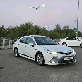 Toyota Camry 2022