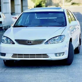 Toyota Camry 2005
