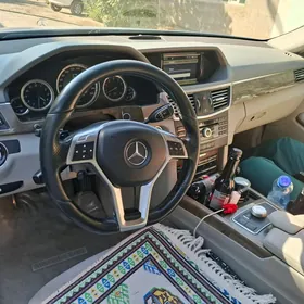 Mercedes-Benz E350 2009