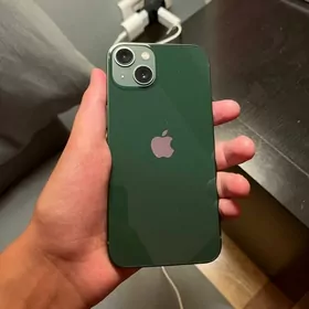 iPhone13