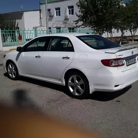 Toyota Corolla 2013
