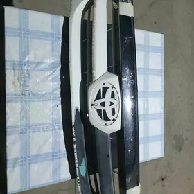 Облицовка Toyota Fortuner 2006