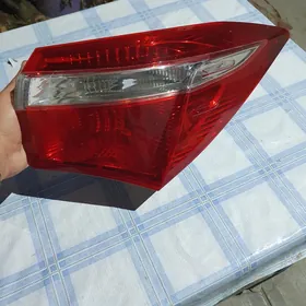 Фара Toyota Corolla