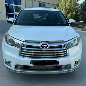 Toyota Highlander 2016