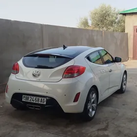 Hyundai Veloster 2013