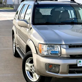 Infiniti QX4 2001
