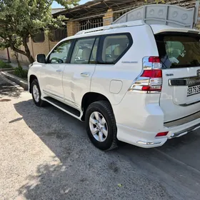 Toyota Land Cruiser Prado 2015
