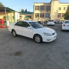 Toyota Camry 2003