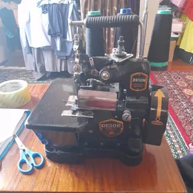 owerlok tikin maşyn