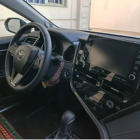 Toyota Camry 2022