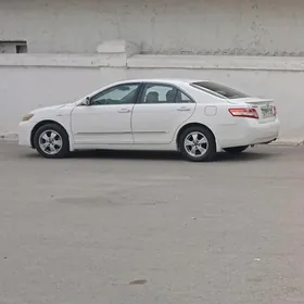 Toyota Camry 2011