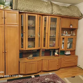 Гарнитур