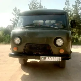 UAZ 452 1984