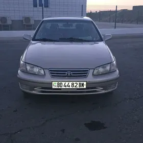 Toyota Camry 1999