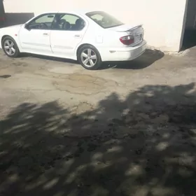 Nissan Maxima 2000