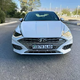Hyundai Sonata 2021