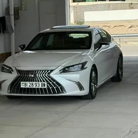 Lexus ES 350 2019