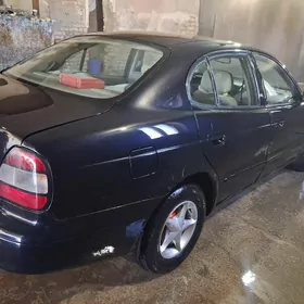 Daewoo Leganza 1998