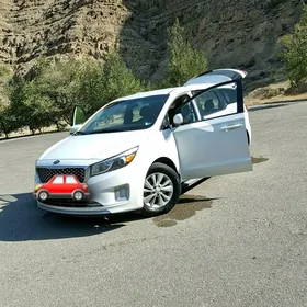 Kia Sedona 2015