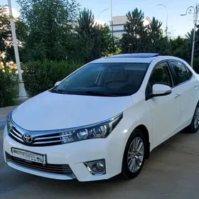 Toyota Camry 2015