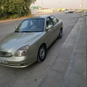 Daewoo Nubira 2000