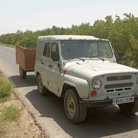 UAZ 469 1998