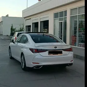 Lexus ES 350 2023