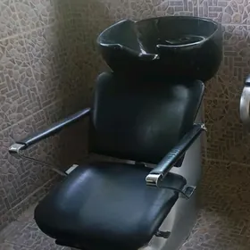 Salon moyka kresla