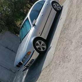 BMW E39 2001