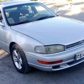 Toyota Camry 1993