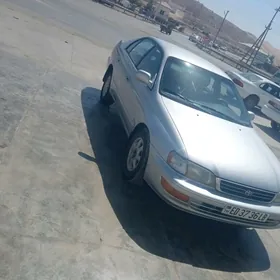 Toyota Corona 1996