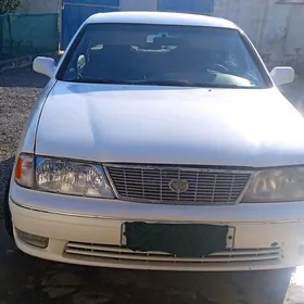 Toyota Avalon 1999