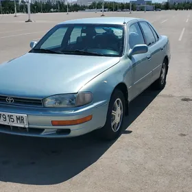 Toyota Camry 1992