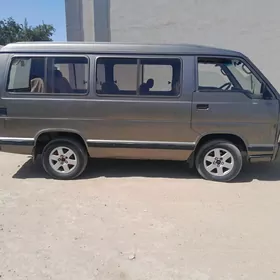 Toyota Hiace 1989