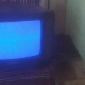 маленький телевизор