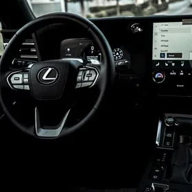 Lexus GX 2025