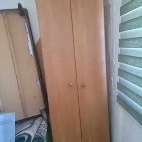esik ucin skaf