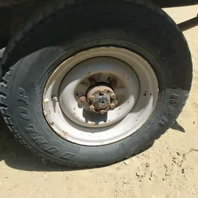 UAZ