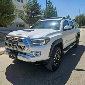 Toyota Tacoma 2023