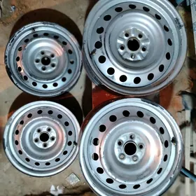 Corolla 16. gara diska