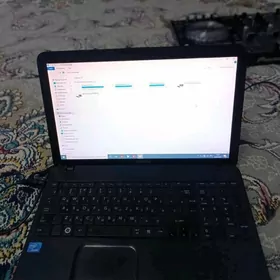 Noutbook Toshiba