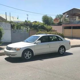 Toyota Avalon 2003