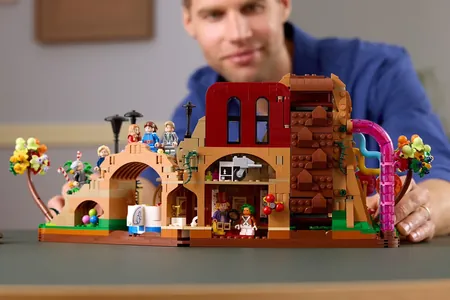 Lego выпустит набор по фильму «Вилли Вонка и шоколадная фабрика»