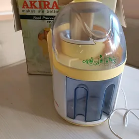 соковыжималка Akira