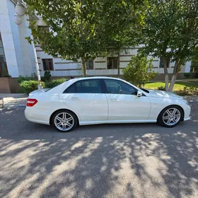 Mercedes-Benz E350 2011